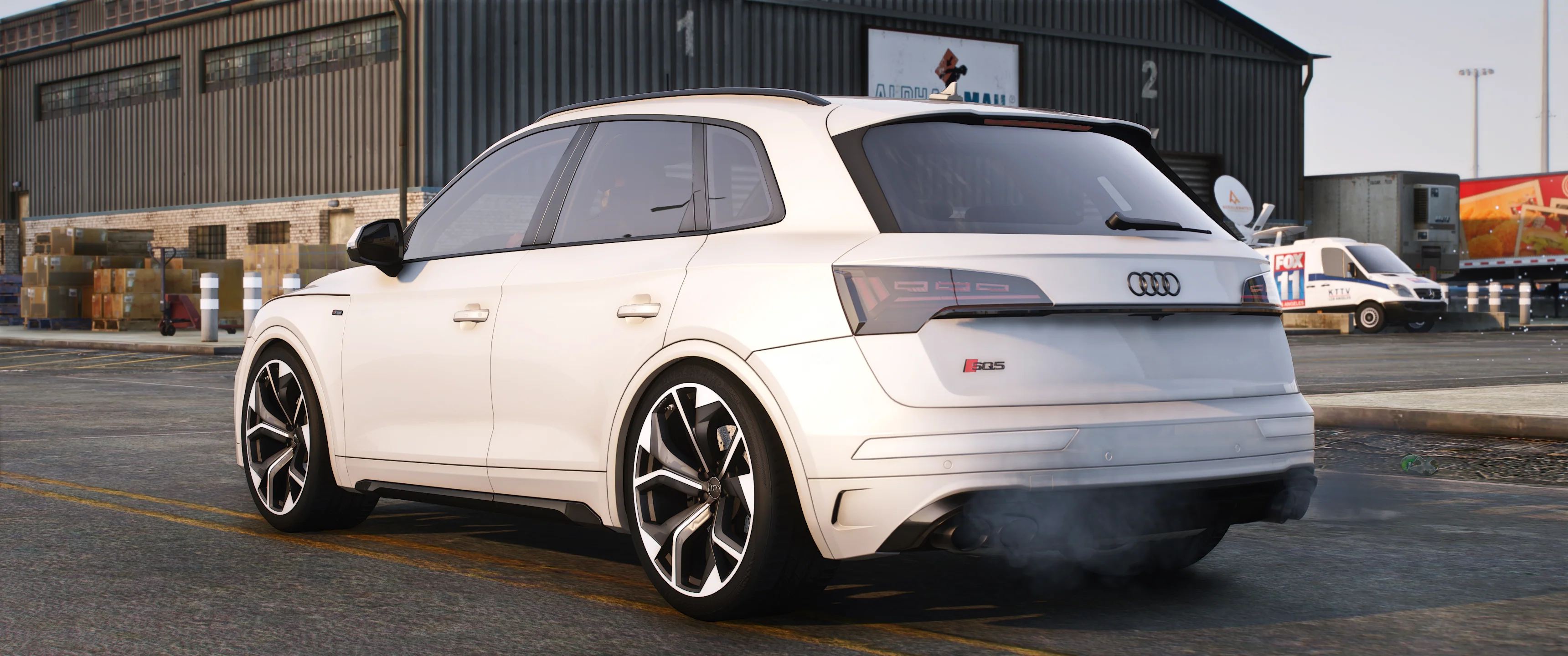 2023 Audi SQ5 - Image 2