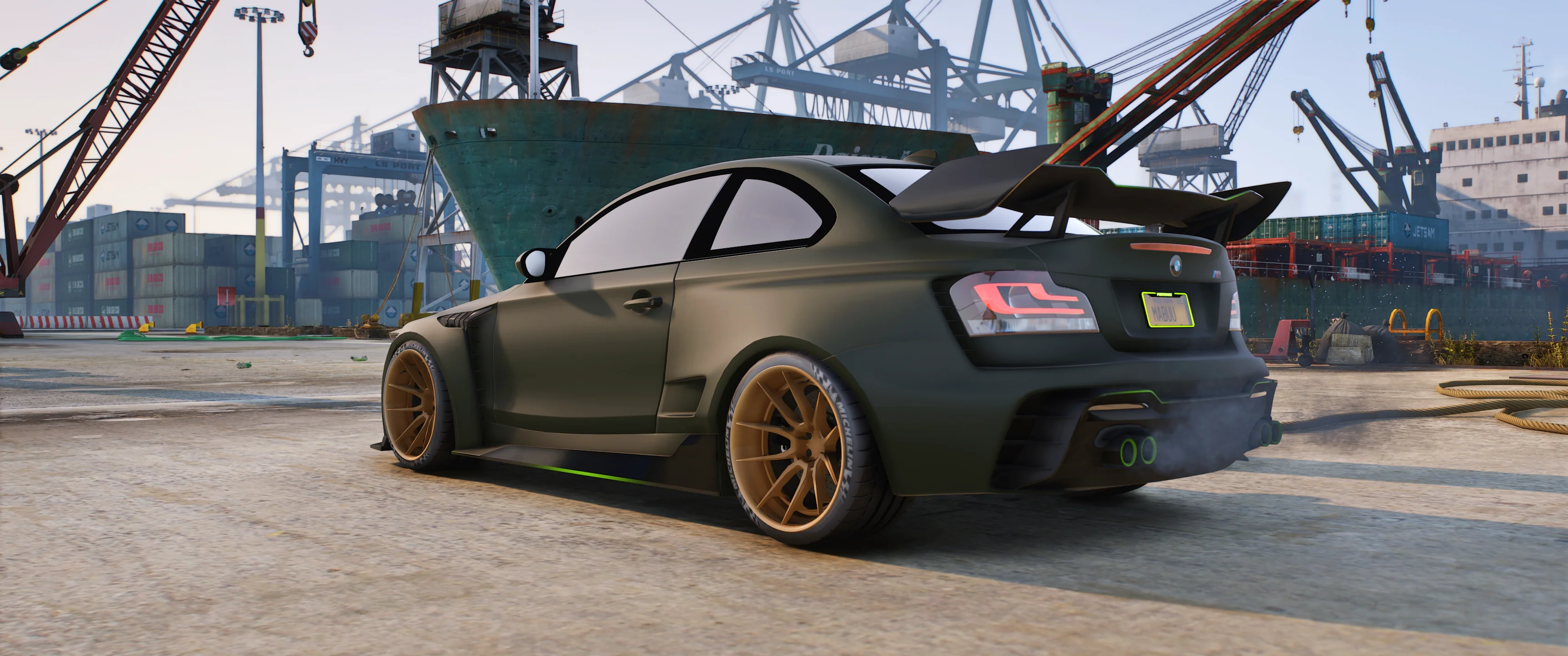 BMW 1M Hycade [Dinamic Lights] - Image 2