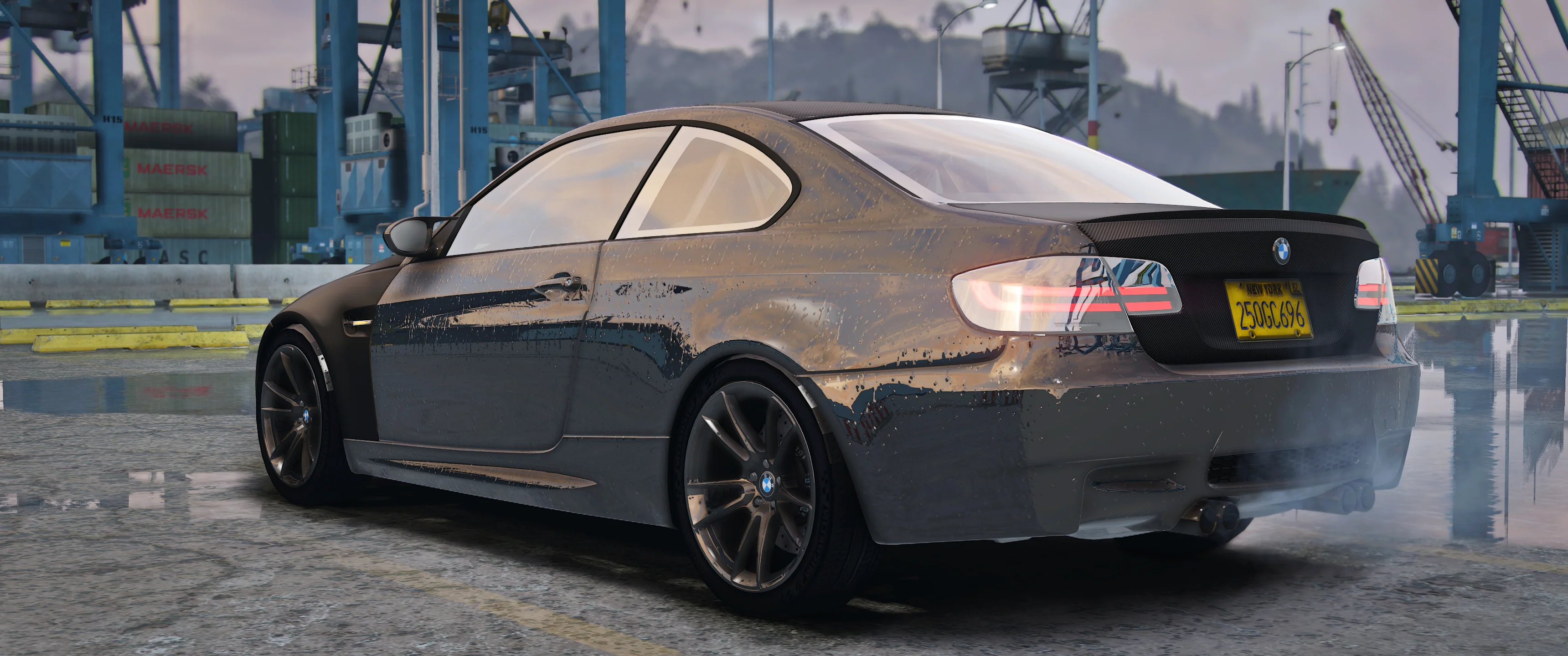 BMW M3 GTS Carbon - Image 2