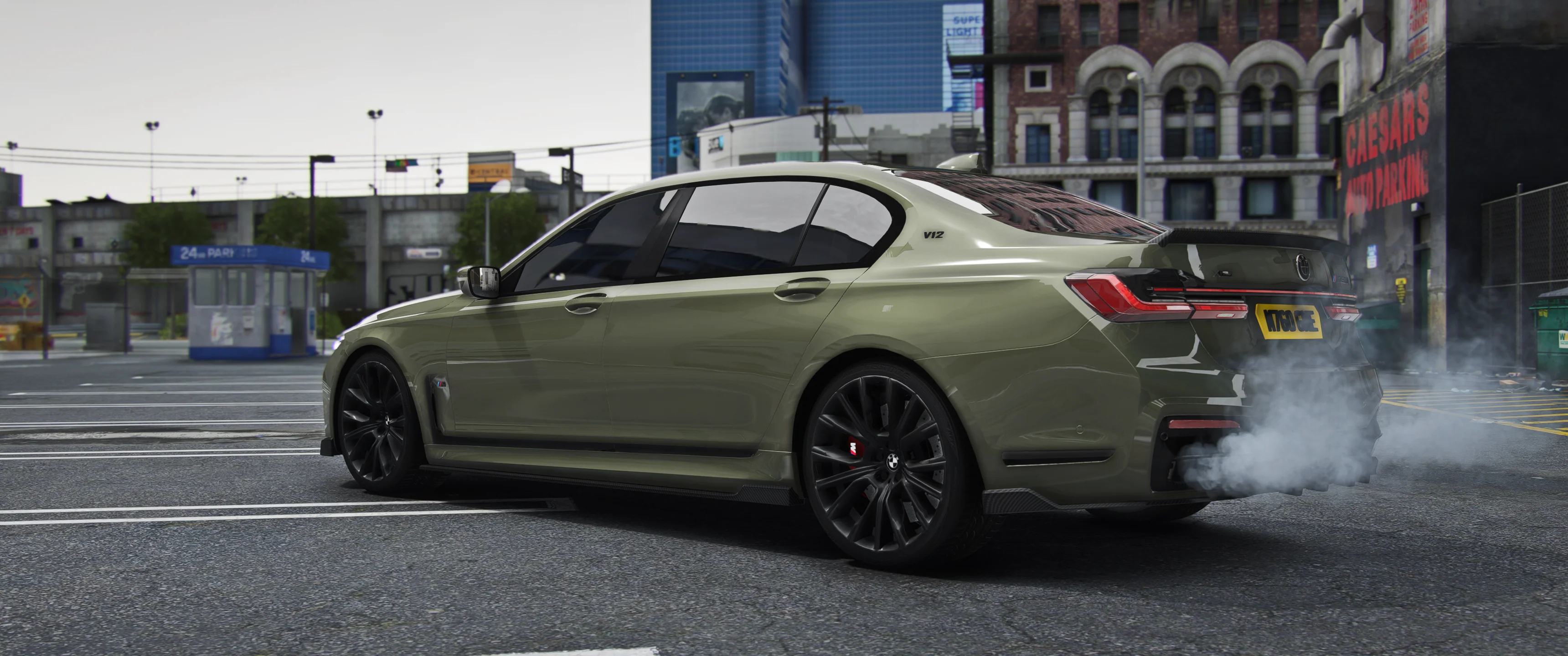 BMW M760i - Image 2