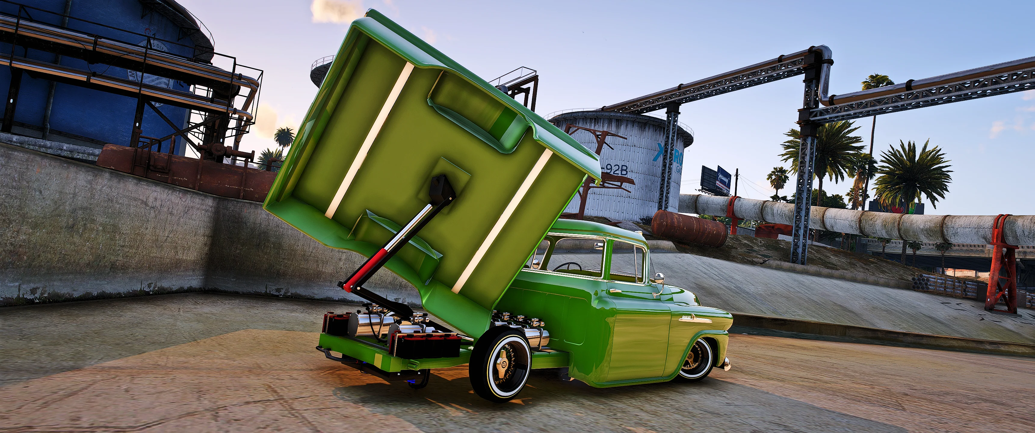 Chevy Apache Lowrider - Image 2