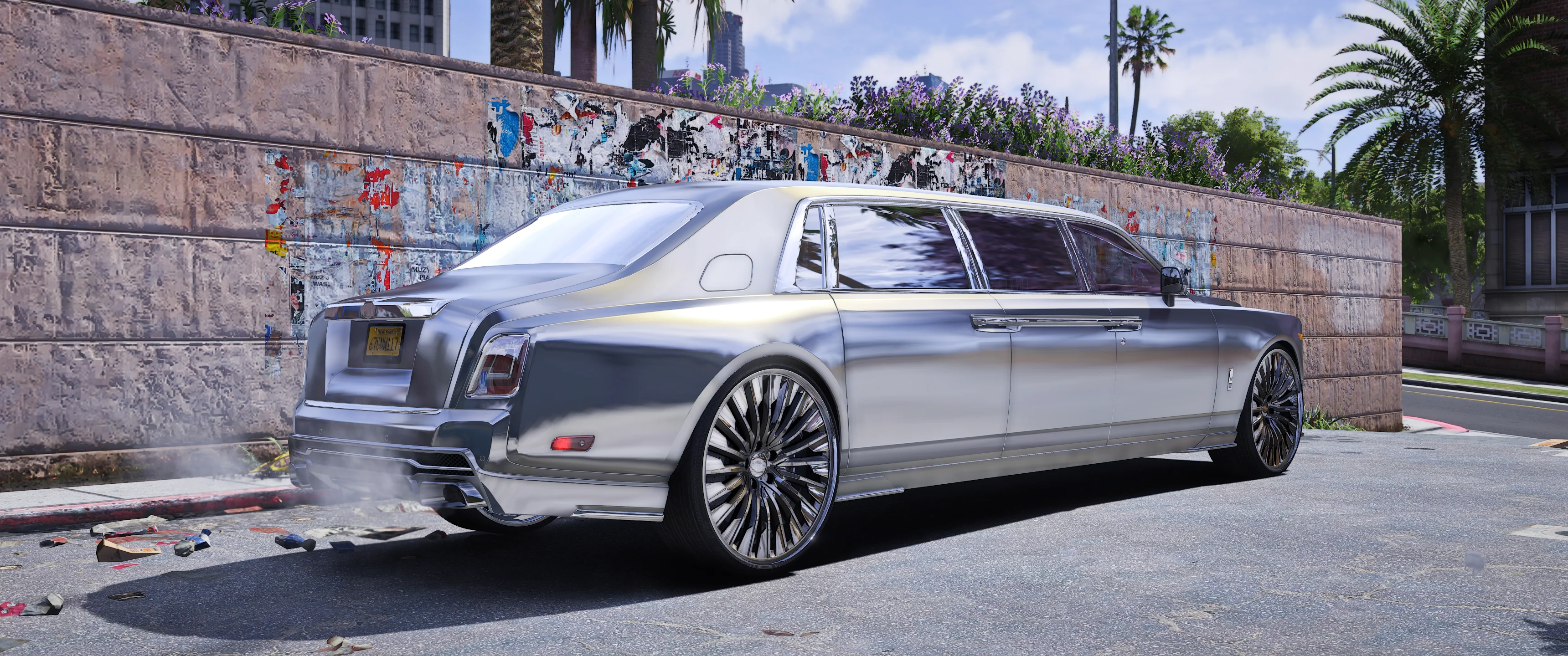 (Debadged) Rolls Royce Phantom Limo - Image 2