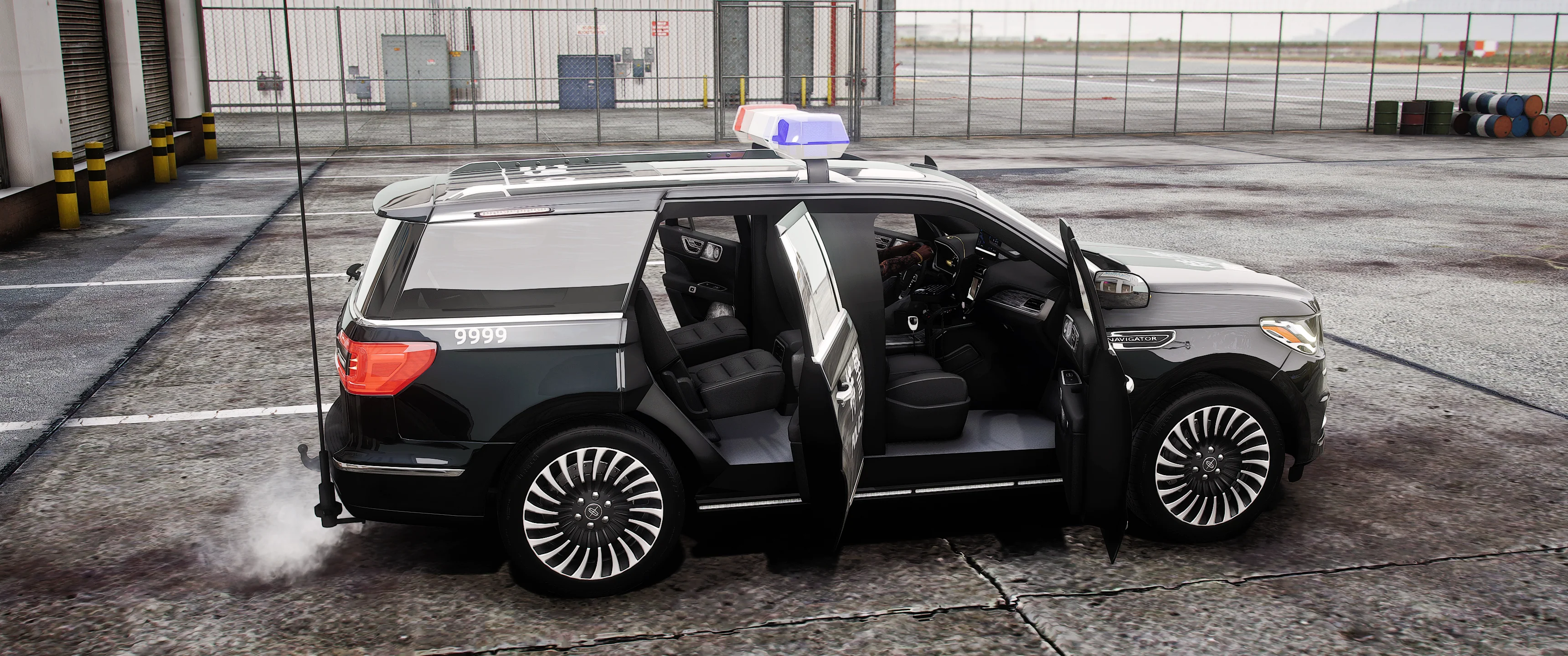 [ELS] 2022 Lincoln Navigator Police Edition - Image 3