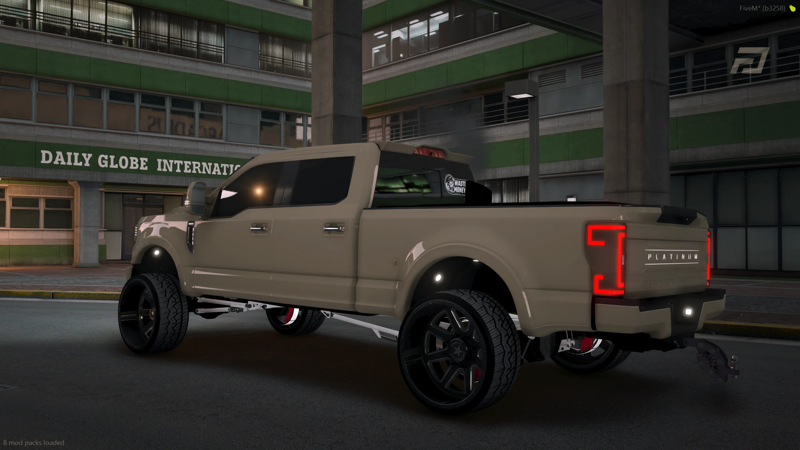 Ford F-350 Super Duty - Image 2