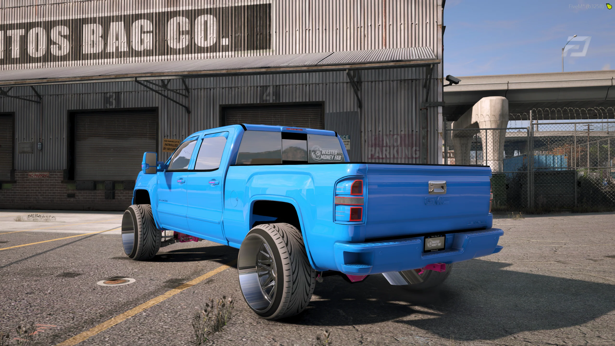 GMC Sierra Denali - Image 2