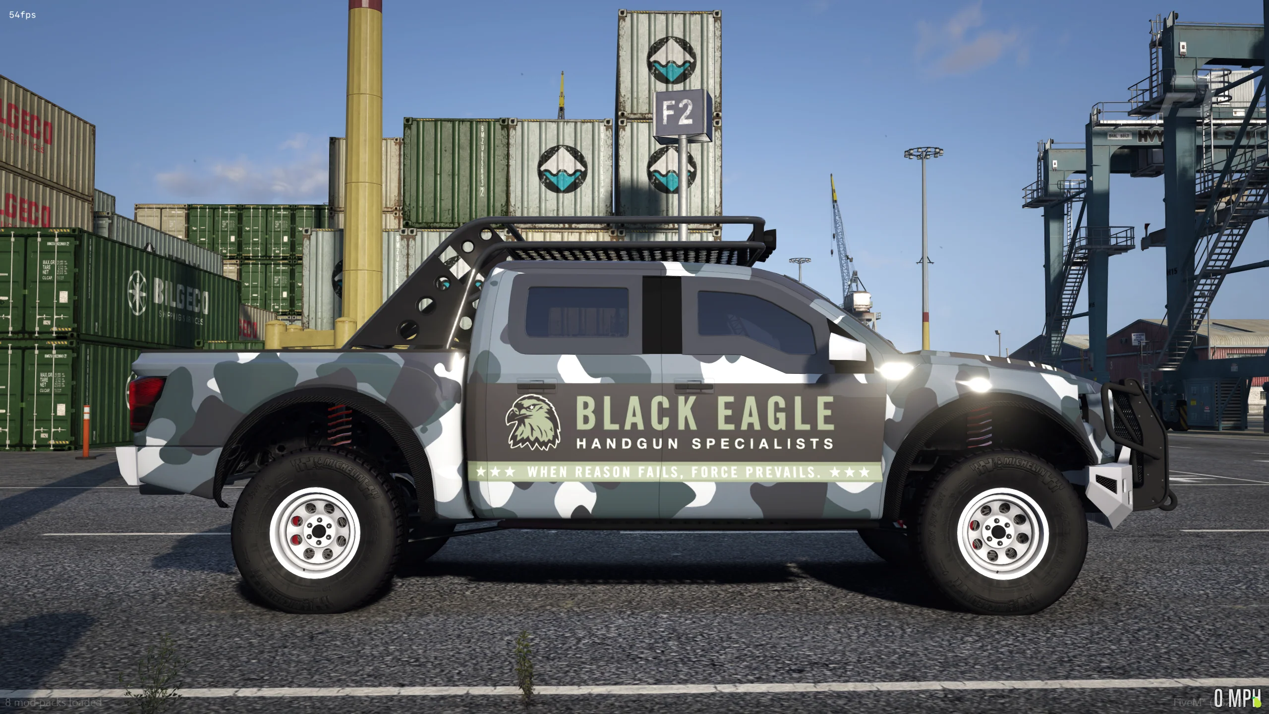 (Lore Friendly) Vapid Caracara 4x4 CARTEL Spec [6 Seater] - Image 2